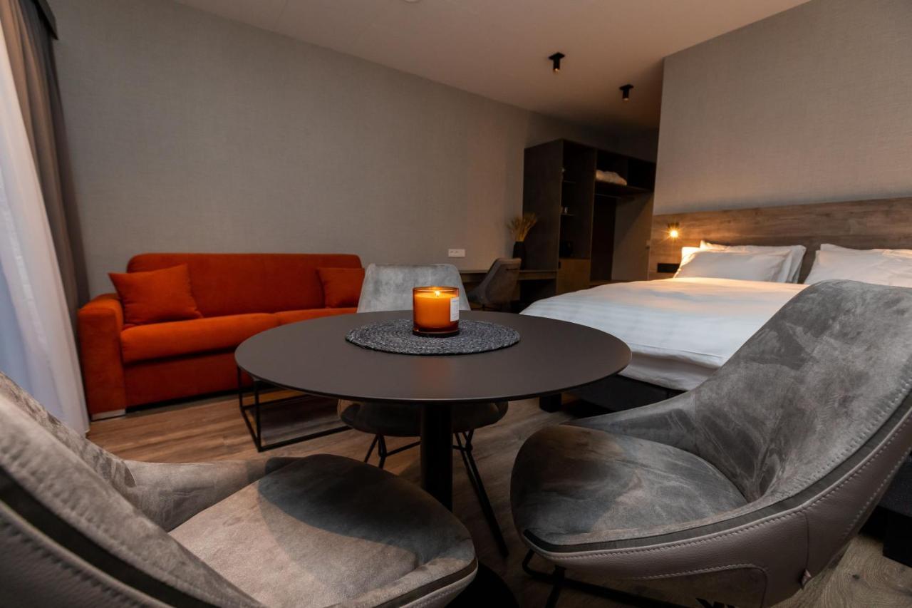 Hotel Halond Акурейри Екстериор снимка