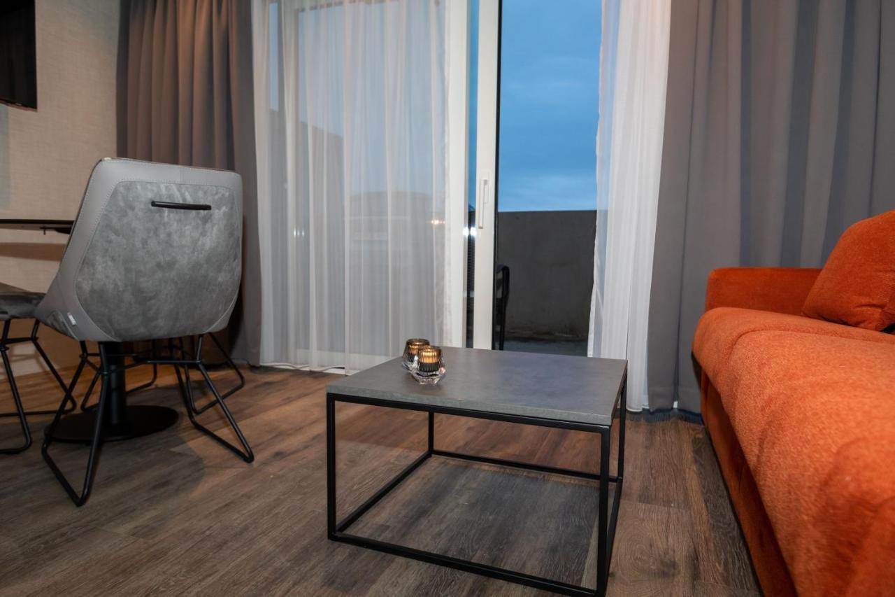 Hotel Halond Акурейри Екстериор снимка